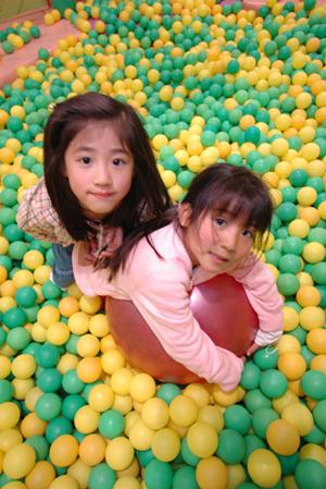 名古屋駅徒歩5分！東横INN名古屋駅桜通口本館の魅力と概要